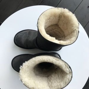 Used uggs with cute buckles!